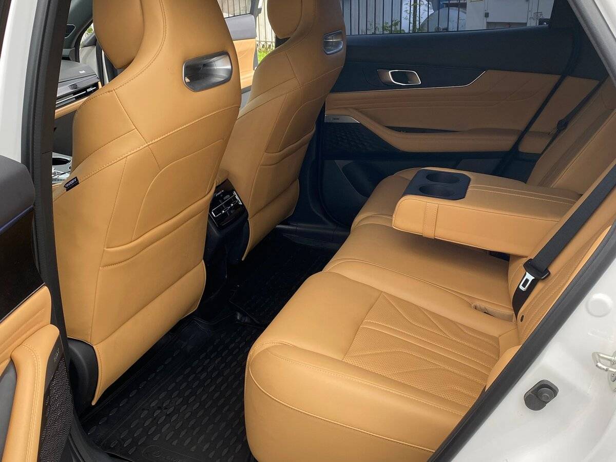 Changan UNI-K с пробегом — 2023 год. Фото: #22