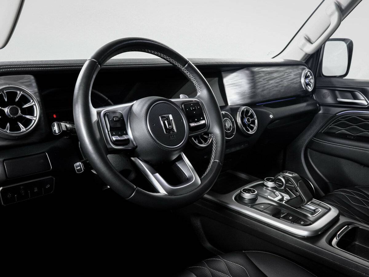 Tank 300 с пробегом — 2023 год. Фото: #13