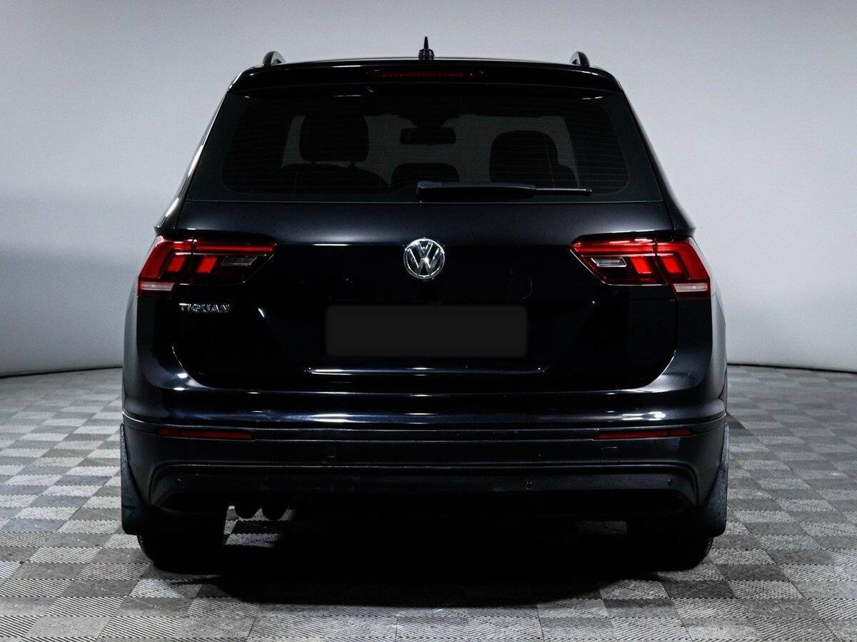 Volkswagen Tiguan с пробегом — 2020 год. Фото: #5