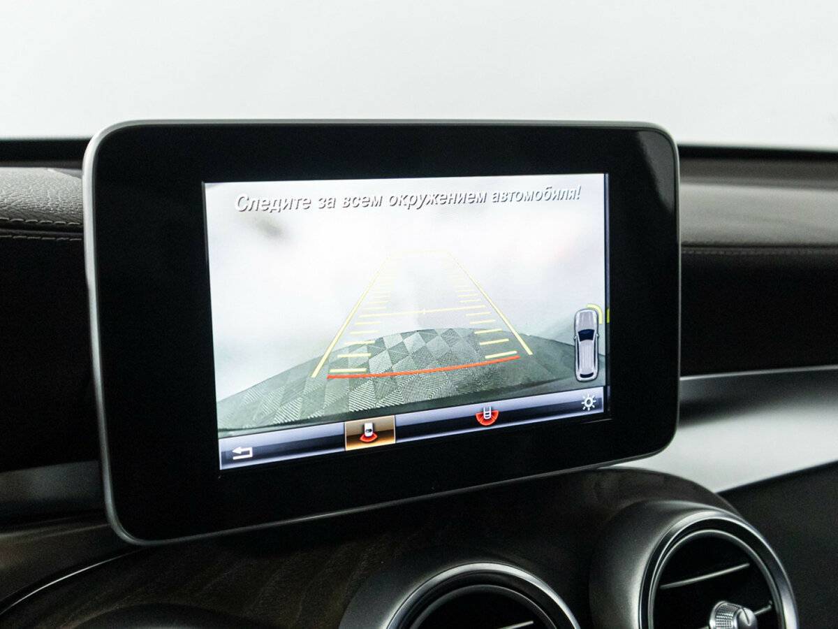 Mercedes-Benz GLC с пробегом — 2017 год. Фото: #16