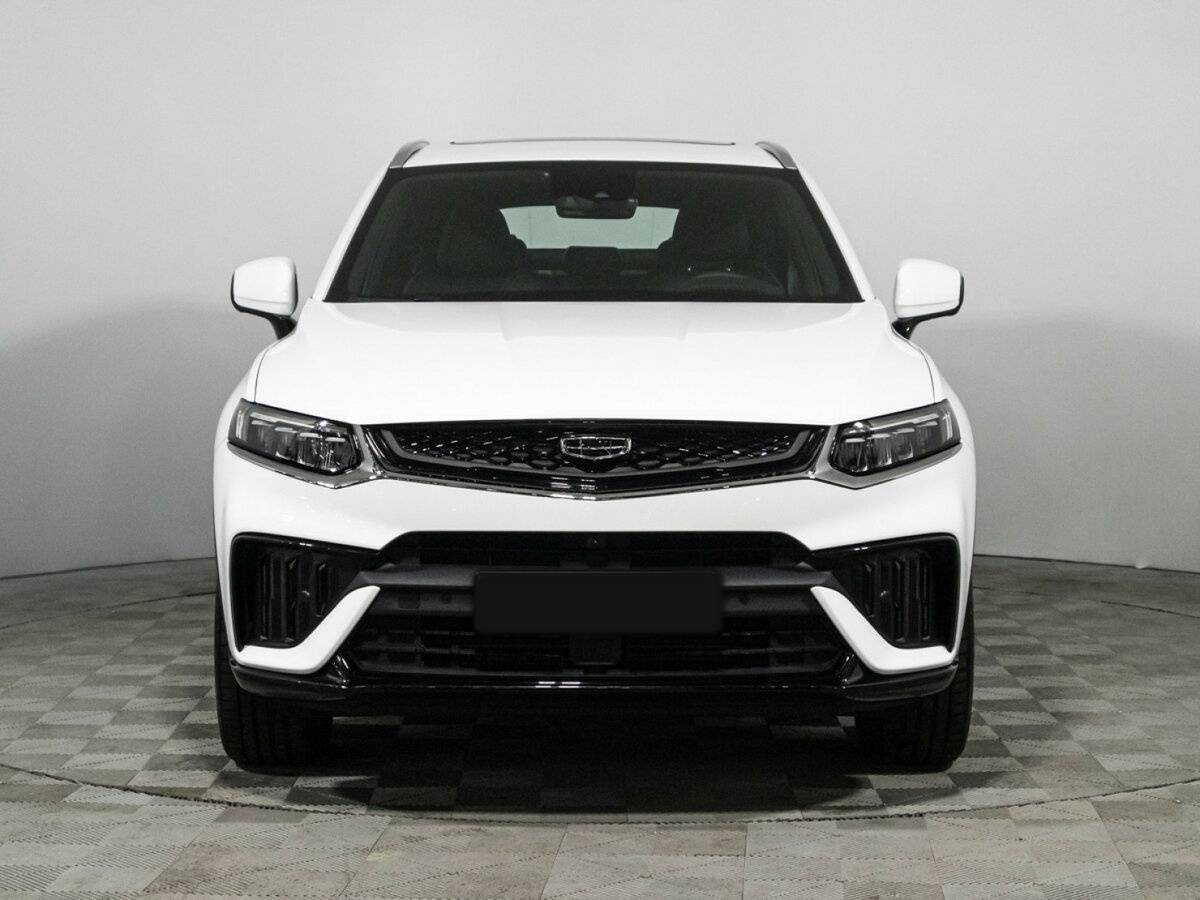 Geely Tugella с пробегом — 2024 год. Фото: #1