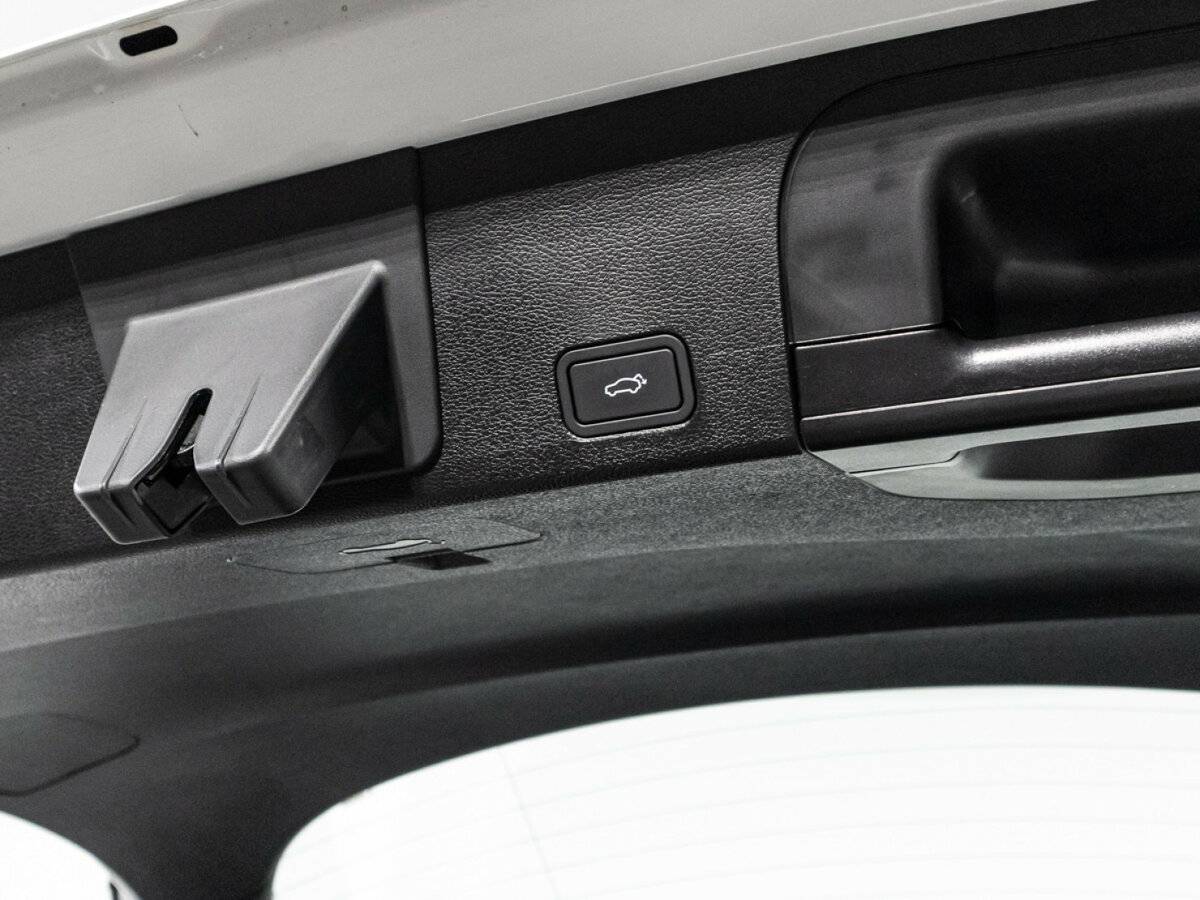 Geely Tugella с пробегом — 2024 год. Фото: #14