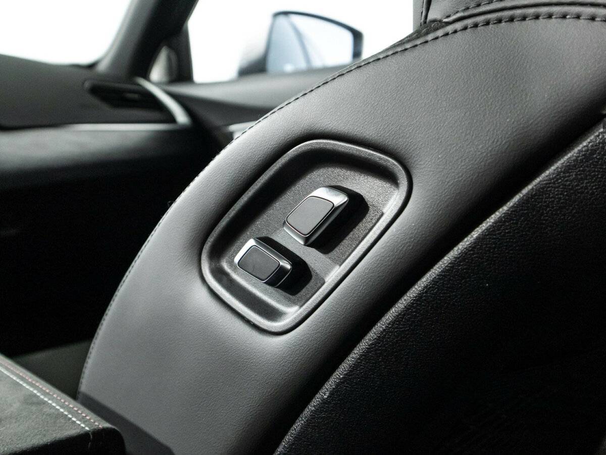 Geely Tugella с пробегом — 2024 год. Фото: #16