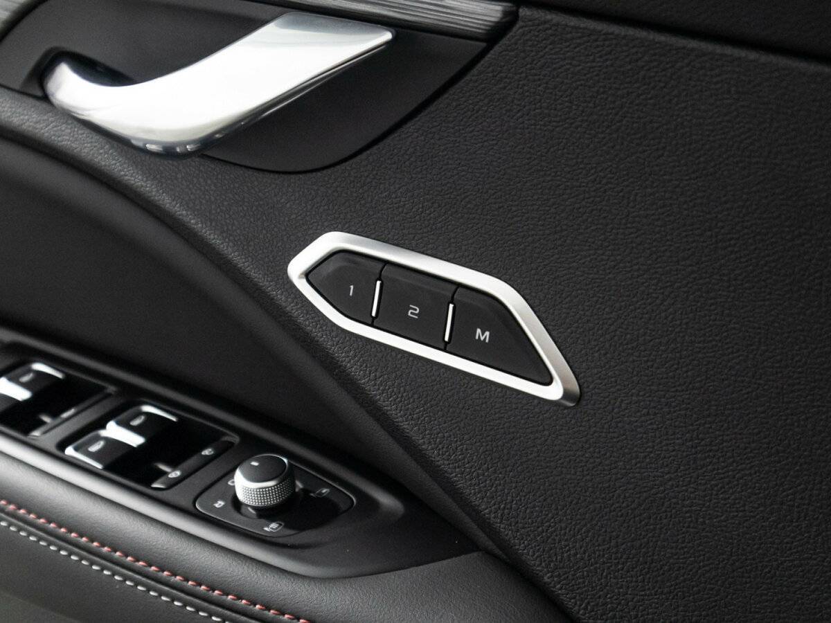 Geely Tugella с пробегом — 2024 год. Фото: #19