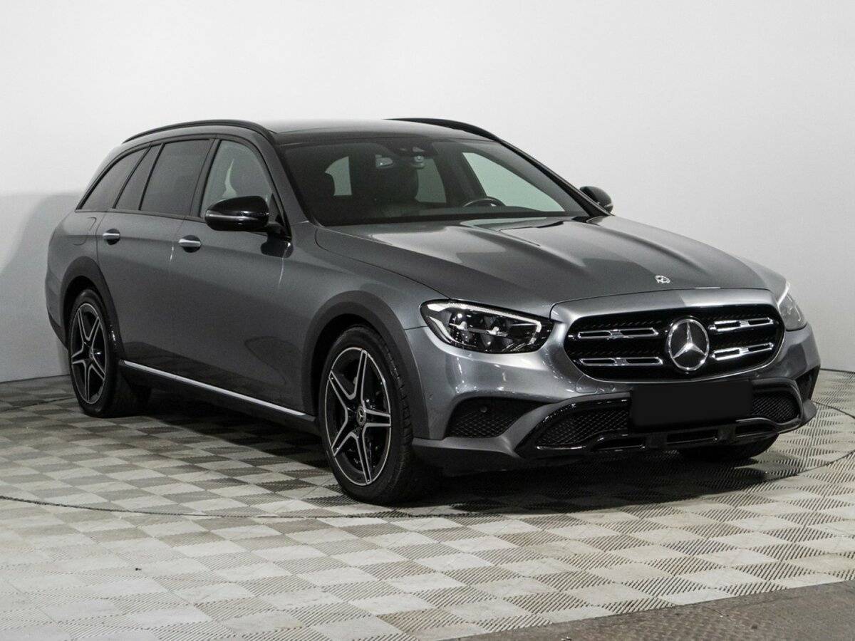 Mercedes-Benz E-Класс с пробегом — 2021 год. Фото: #2