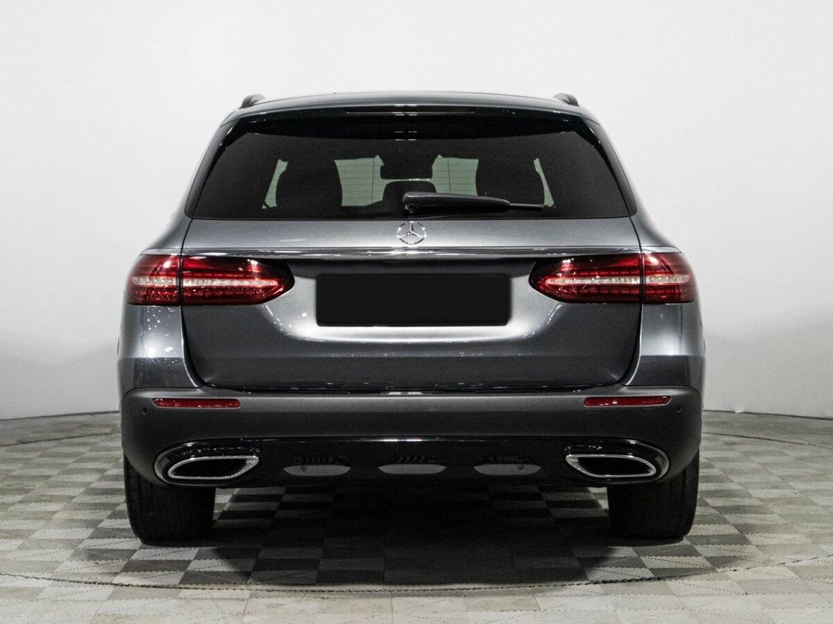 Mercedes-Benz E-Класс с пробегом — 2021 год. Фото: #5