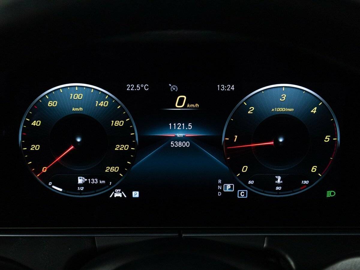 Mercedes-Benz E-Класс с пробегом — 2021 год. Фото: #11