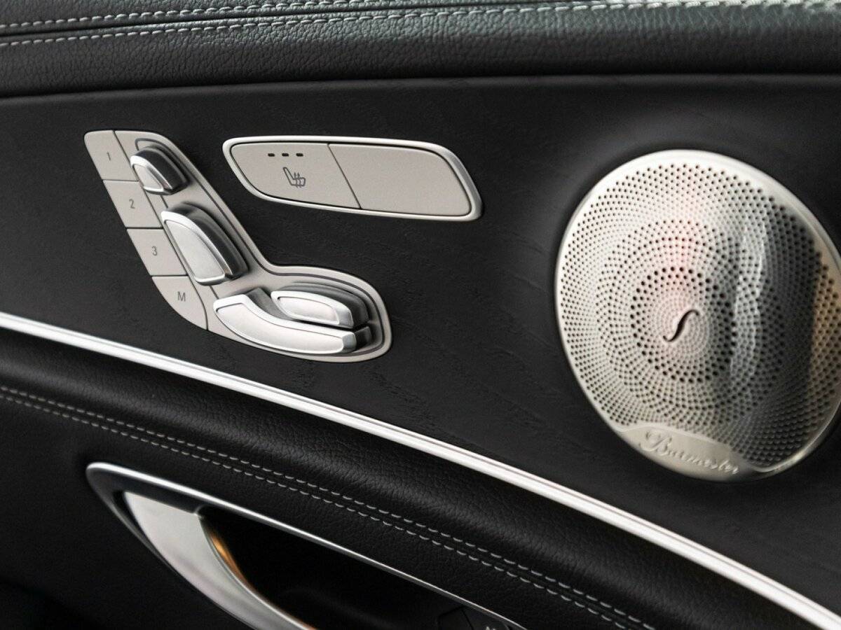 Mercedes-Benz E-Класс с пробегом — 2021 год. Фото: #17