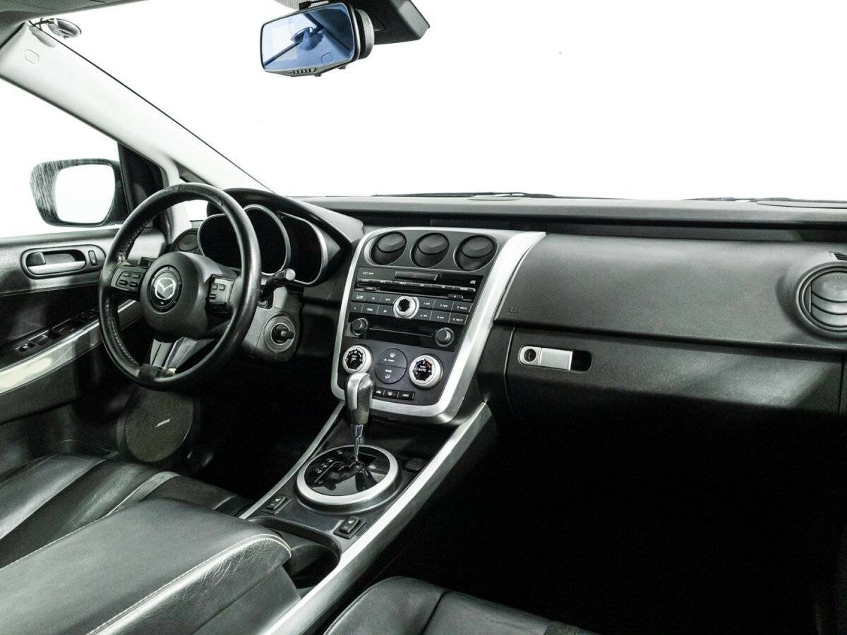 Mazda CX-7 с пробегом — 2007 год. Фото: #8