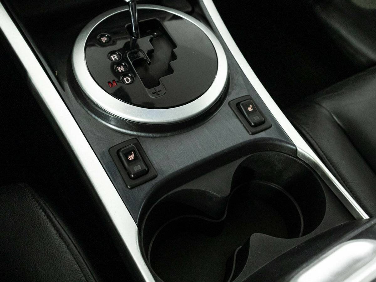 Mazda CX-7 с пробегом — 2007 год. Фото: #16