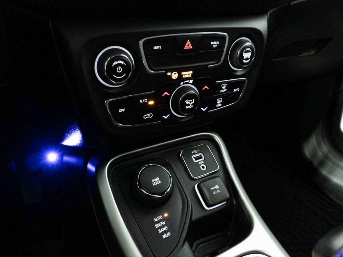 Jeep Compass с пробегом — 2018 год. Фото: #15