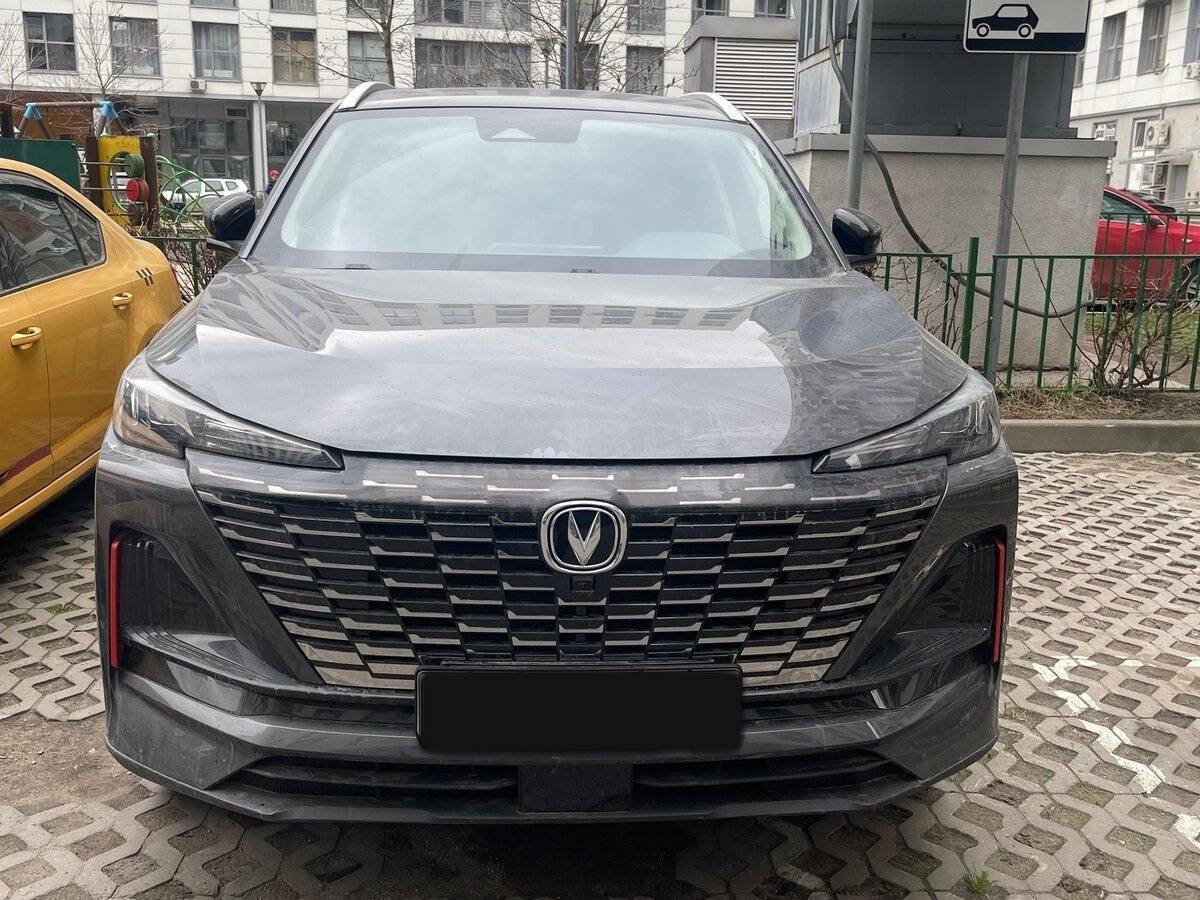 Changan UNI-S (CS55 Plus) с пробегом — 2024 год. Фото: #2