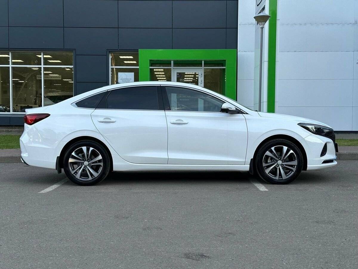 Changan Eado Plus с пробегом — 2024 год. Фото: #3