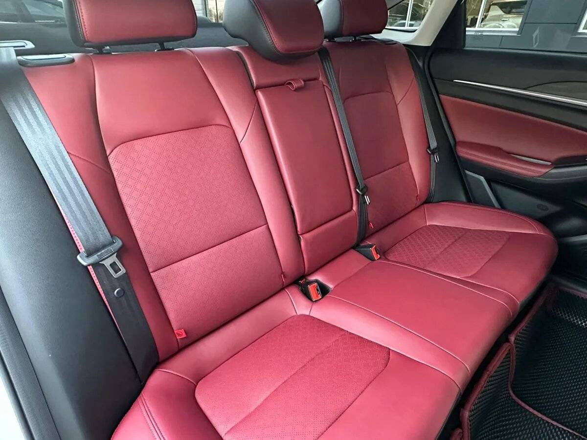 Changan Eado Plus с пробегом — 2024 год. Фото: #10