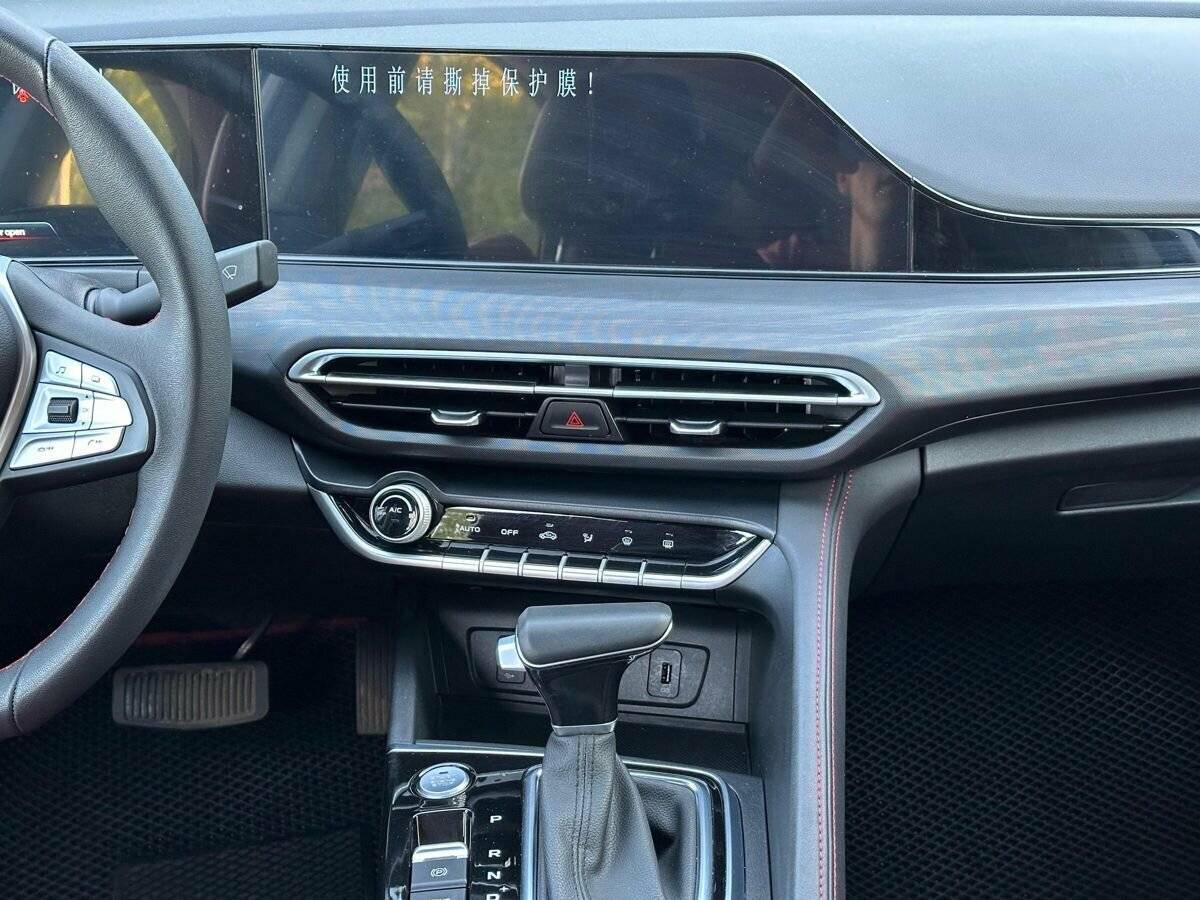 Changan Eado Plus с пробегом — 2024 год. Фото: #13