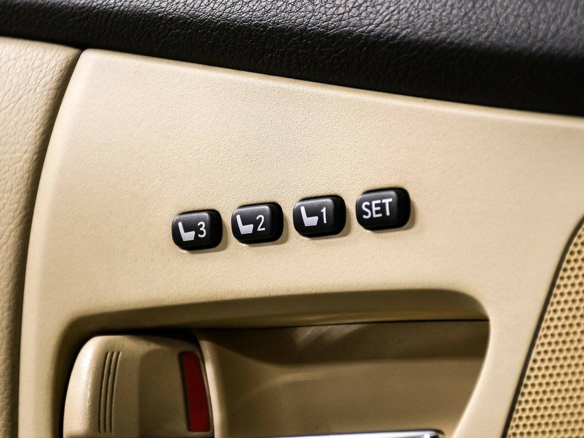 Lexus RX с пробегом — 2015 год. Фото: #16