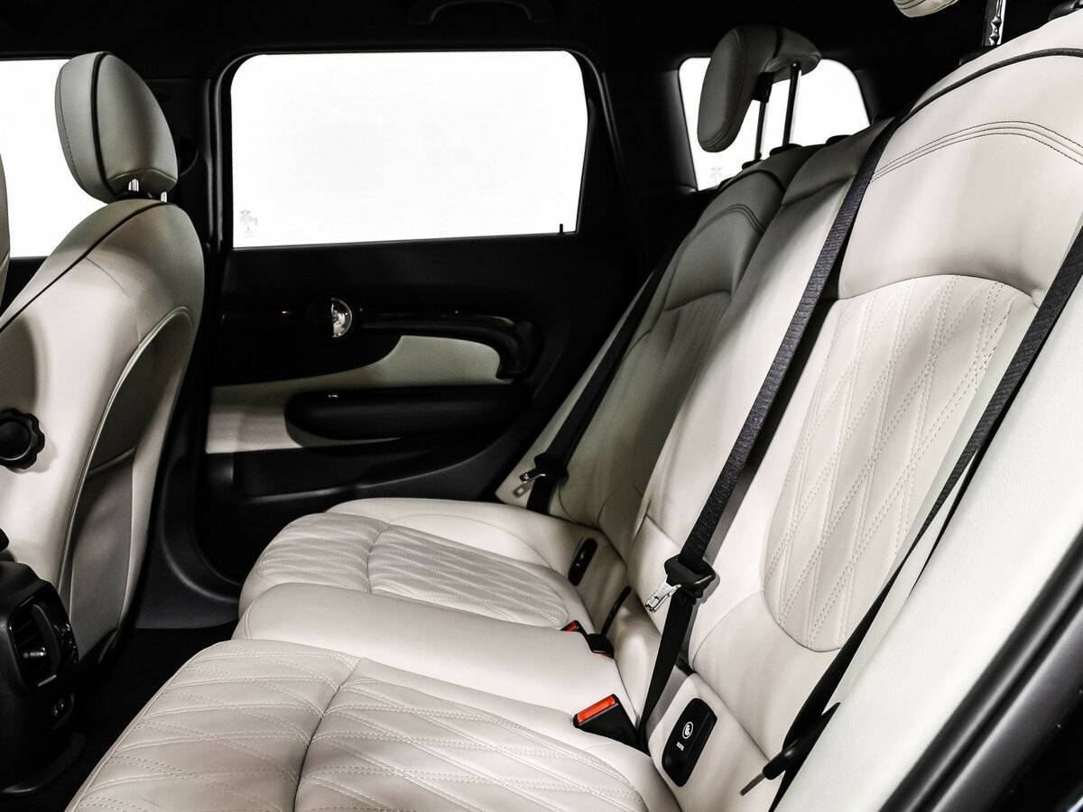 Mini Clubman с пробегом — 2020 год. Фото: #12