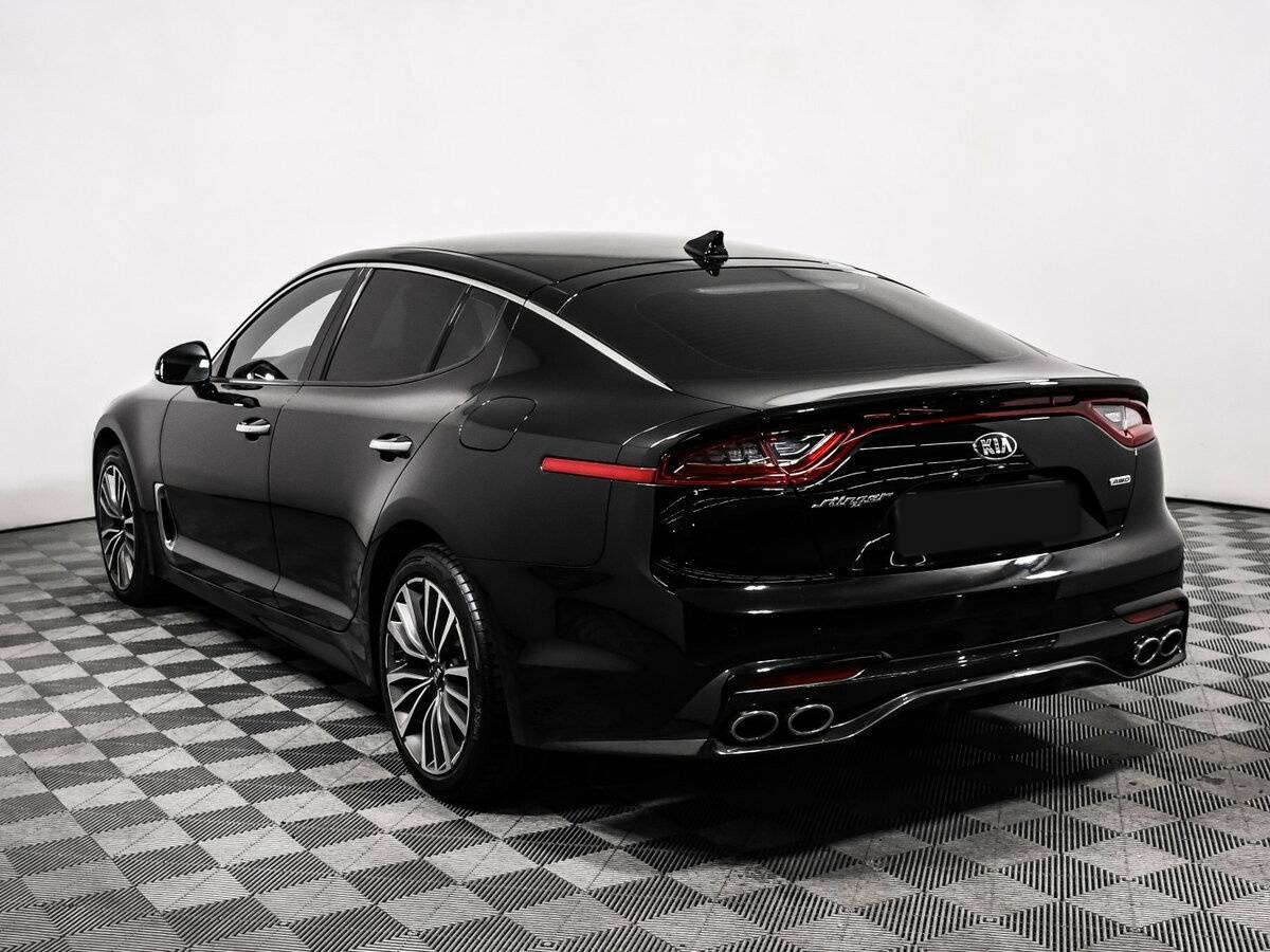 Kia Stinger с пробегом — 2019 год. Фото: #6