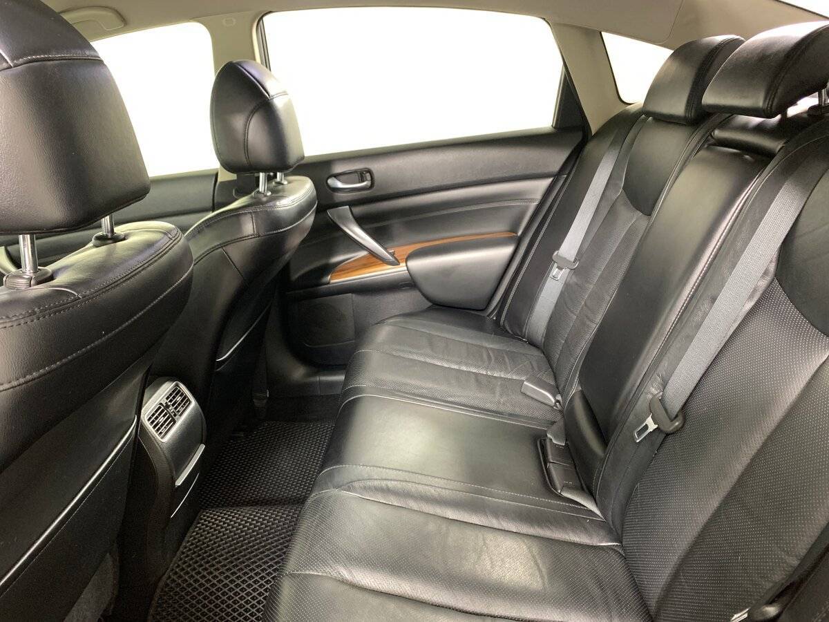 Nissan Teana с пробегом — 2010 год. Фото: #17