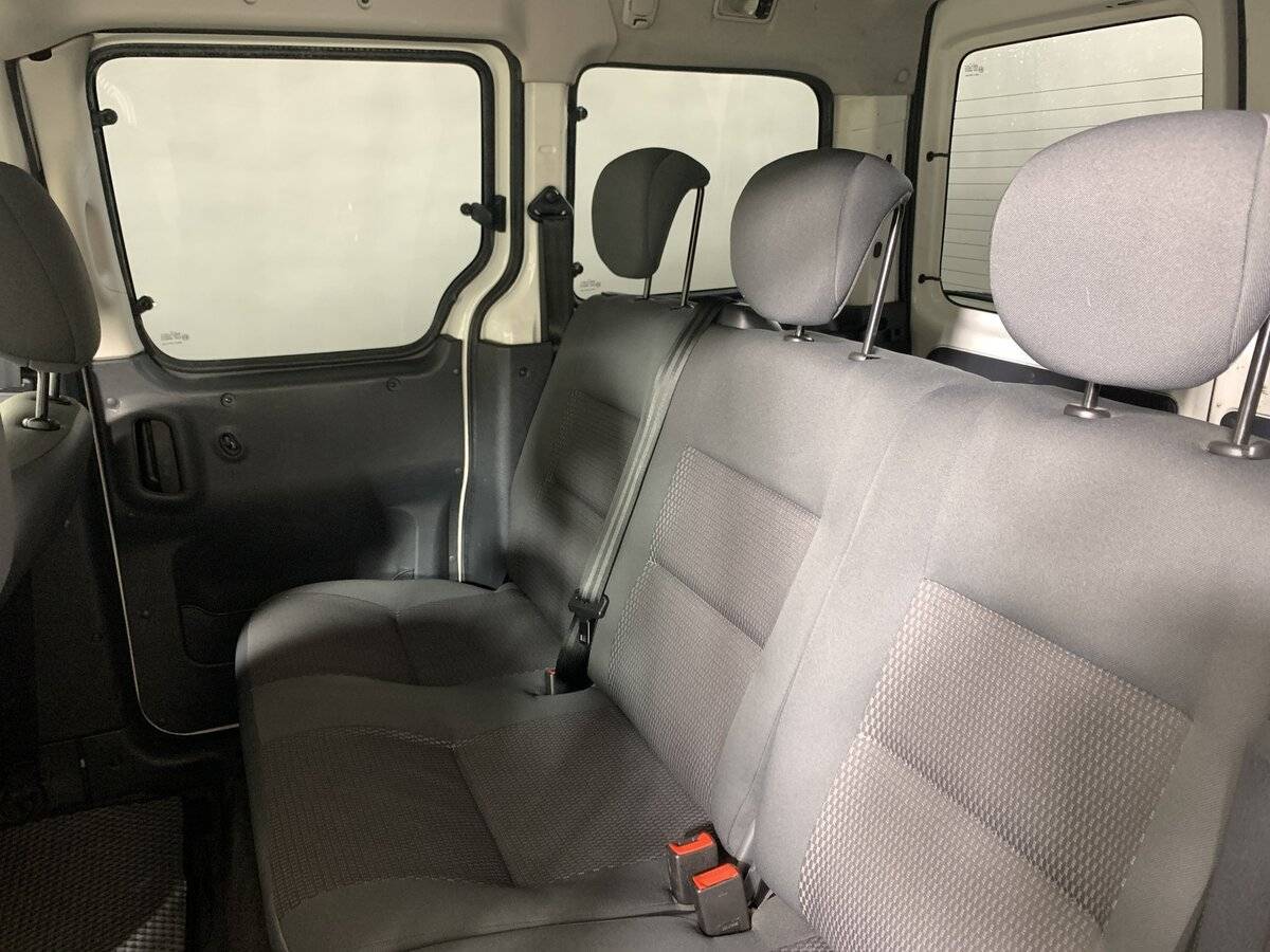 Citroen Berlingo с пробегом — 2008 год. Фото: #17