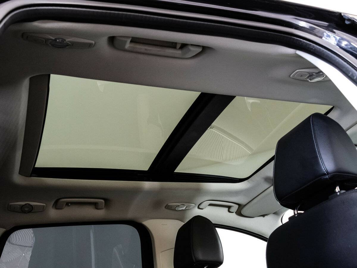 Ford Kuga с пробегом — 2013 год. Фото: #15