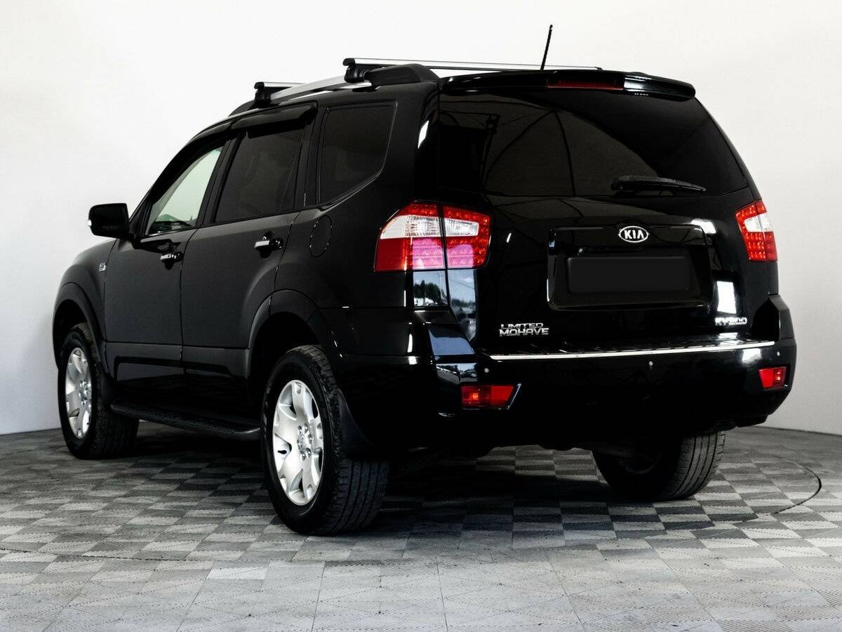Kia Mohave с пробегом — 2012 год. Фото: #6
