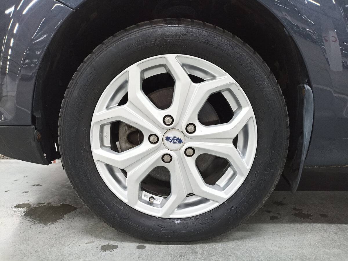 Ford Focus с пробегом — 2006 год. Фото: #17