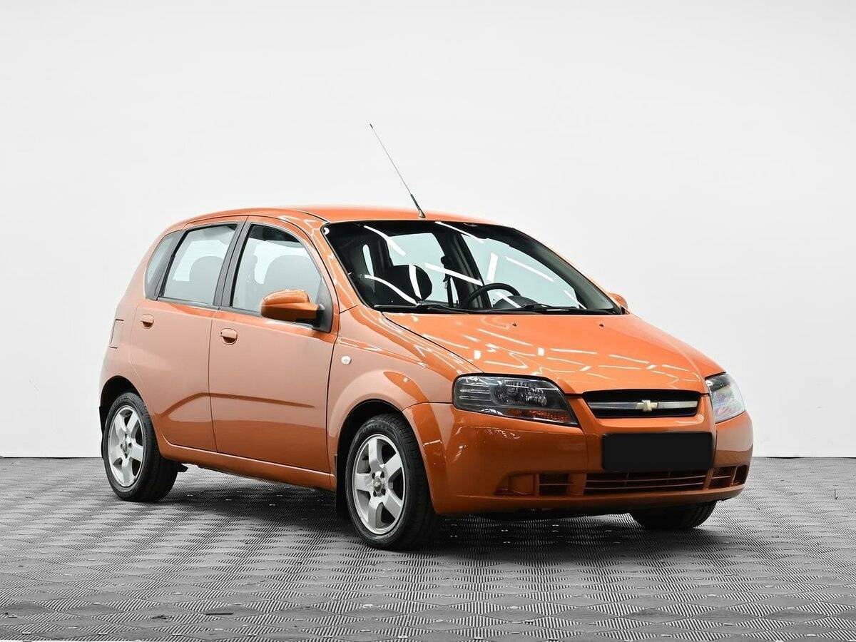 Chevrolet Aveo с пробегом — 2007 год. Фото: #1