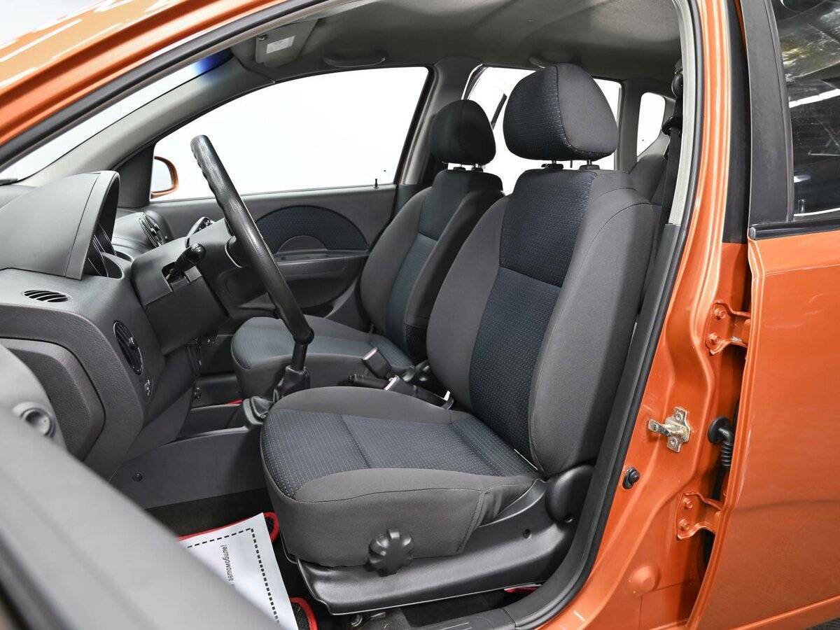 Chevrolet Aveo с пробегом — 2007 год. Фото: #4