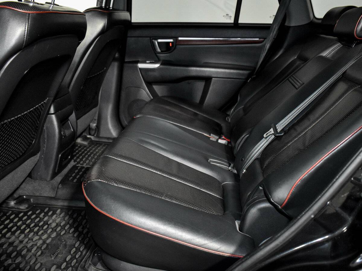 Hyundai Santa Fe с пробегом — 2008 год. Фото: #11