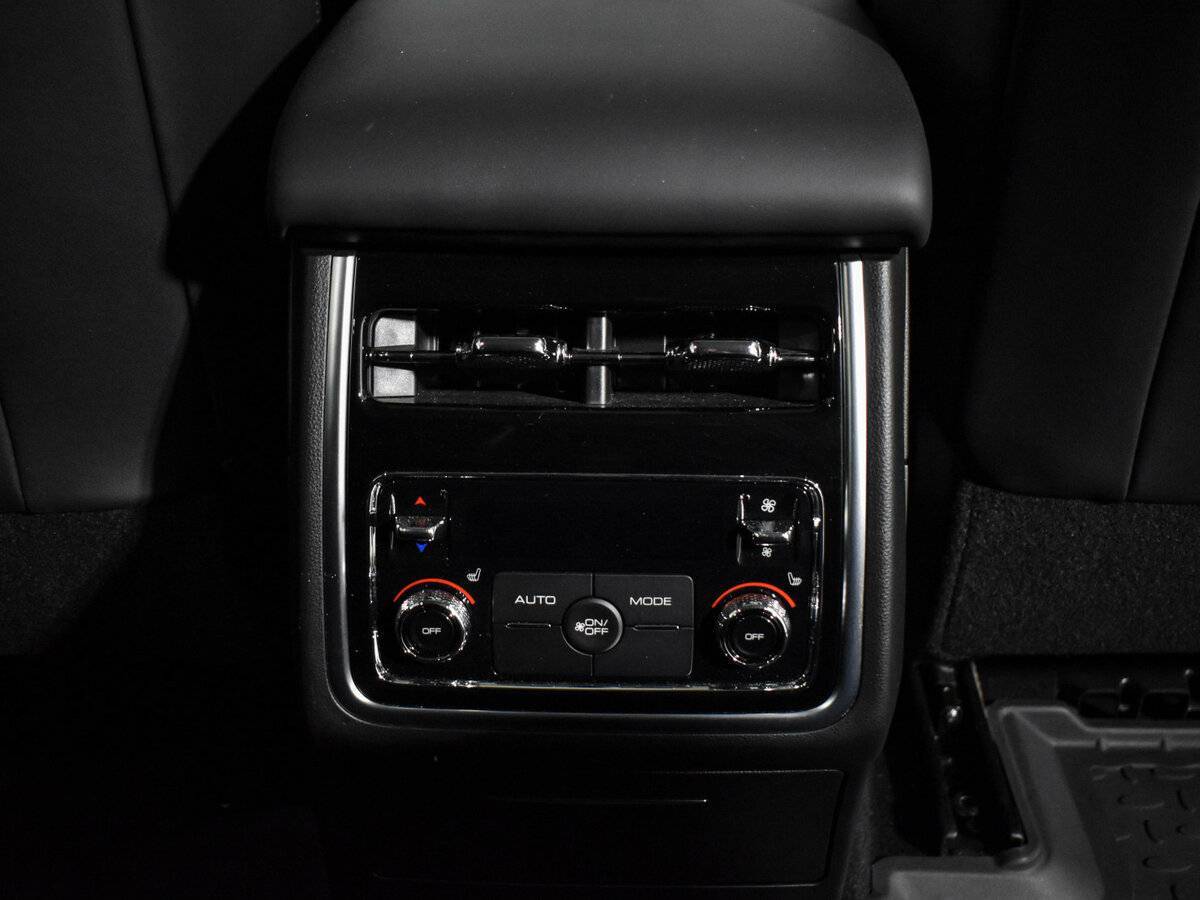 Tank 500 с пробегом — 2023 год. Фото: #14