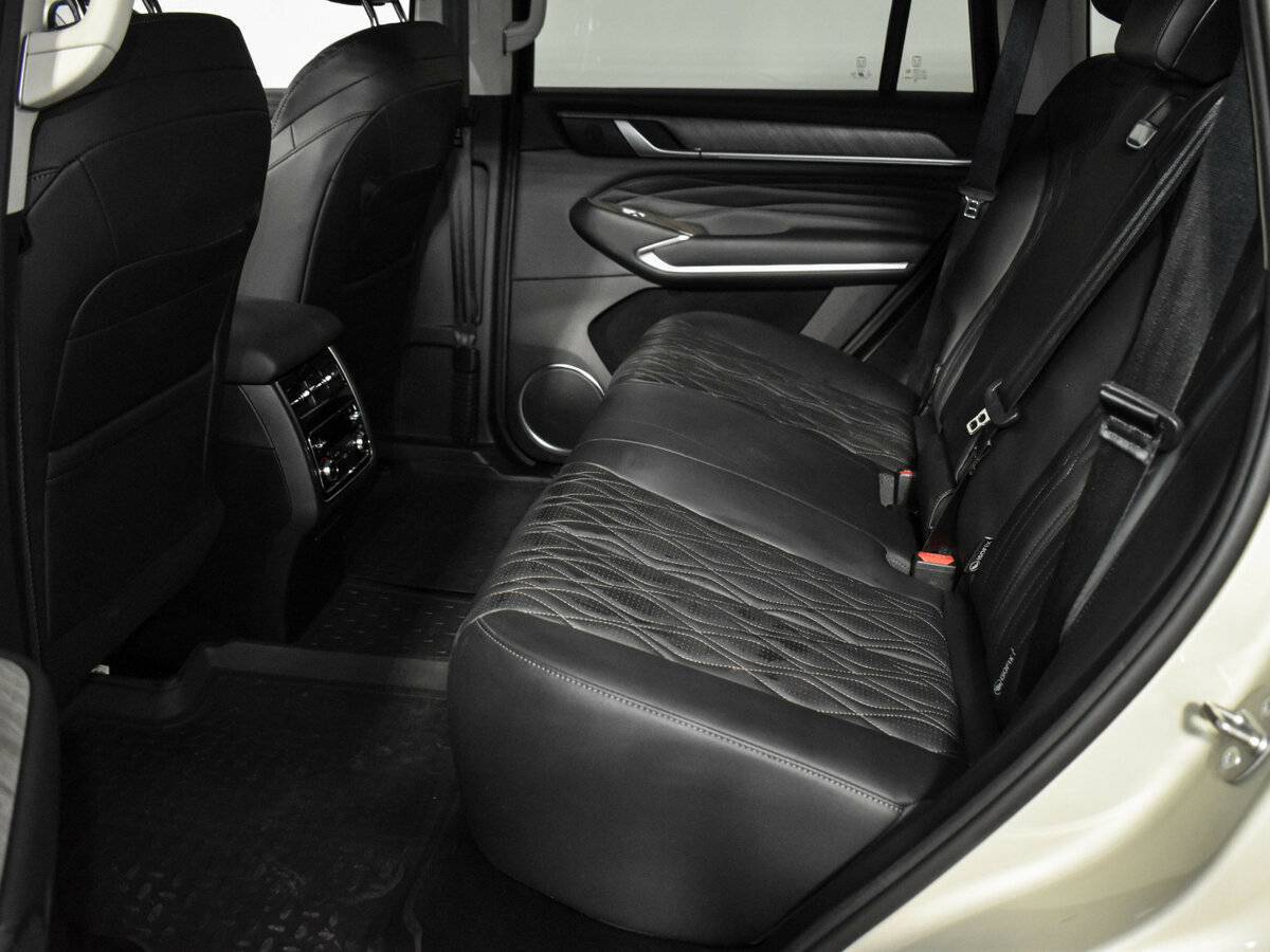 Tank 500 с пробегом — 2023 год. Фото: #15