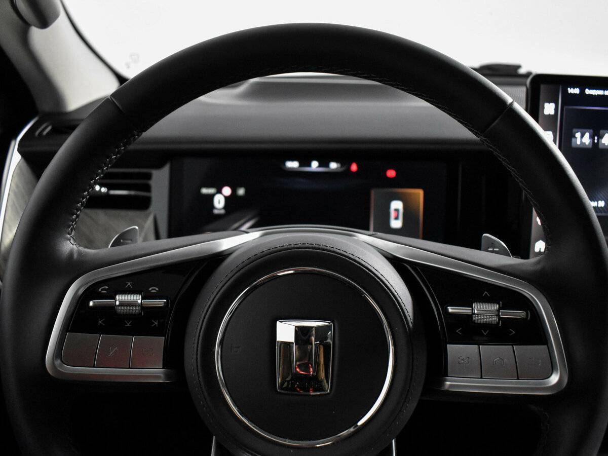 Tank 500 с пробегом — 2023 год. Фото: #21