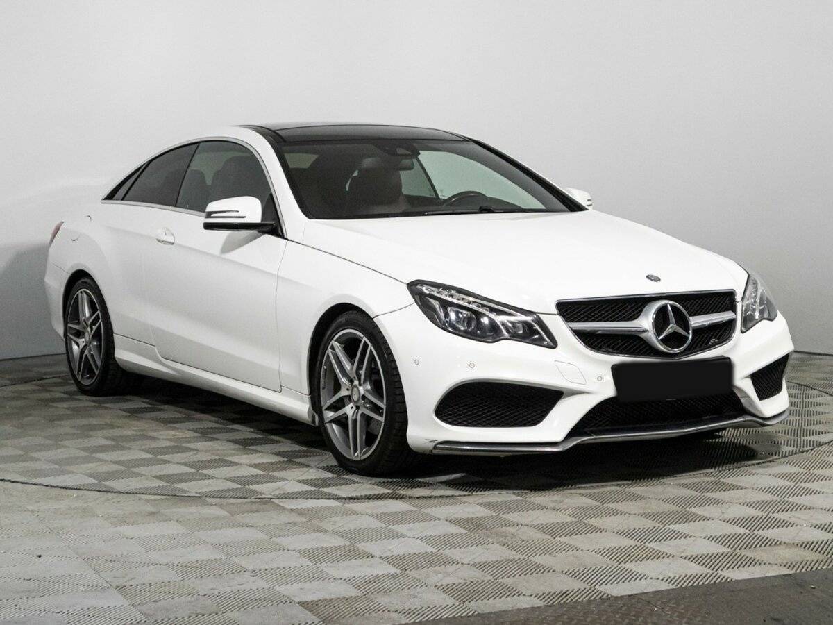 Mercedes-Benz E-Класс с пробегом — 2014 год. Фото: #2