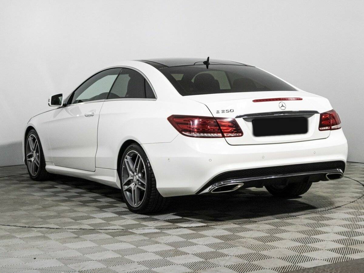 Mercedes-Benz E-Класс с пробегом — 2014 год. Фото: #6