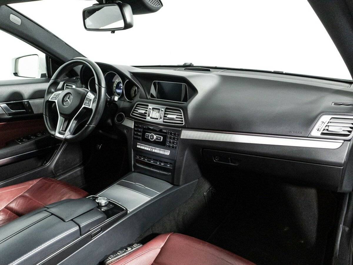 Mercedes-Benz E-Класс с пробегом — 2014 год. Фото: #8