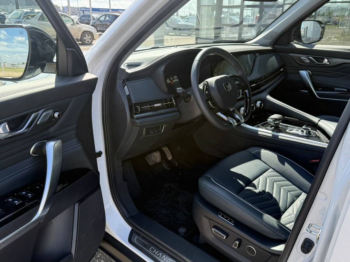 Changan CS95 с пробегом — 2023 год. Фото: #25