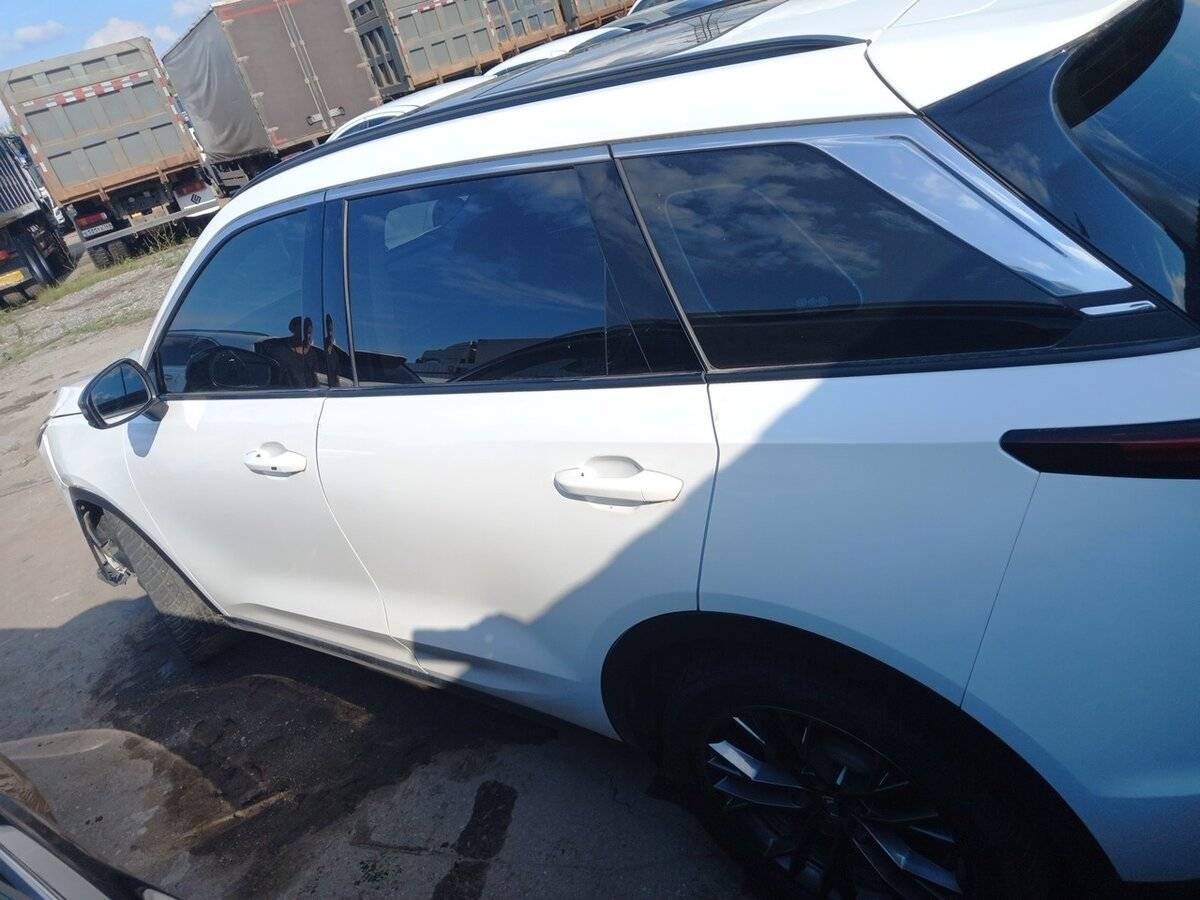 FAW Bestune T55 с пробегом — 2023 год. Фото: #10