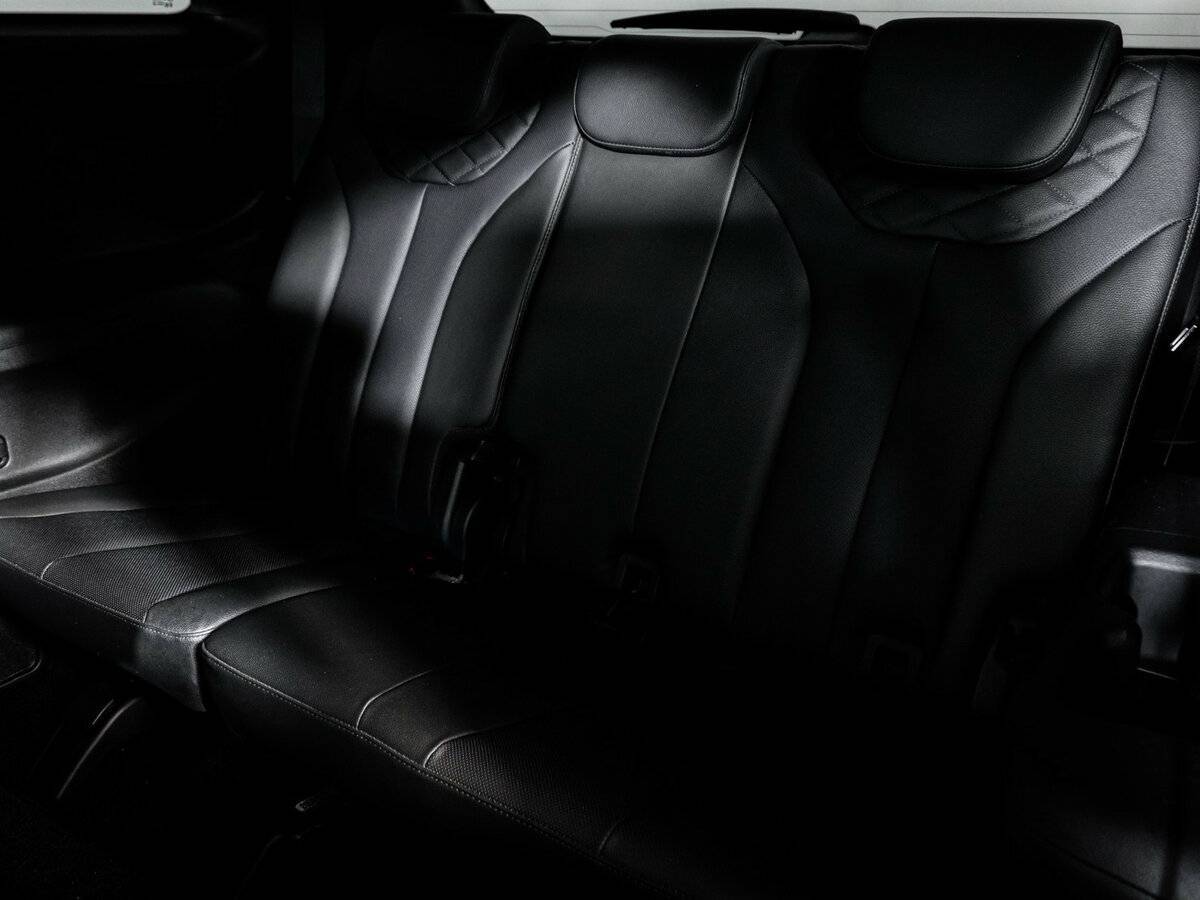 Hyundai Palisade с пробегом — 2020 год. Фото: #18