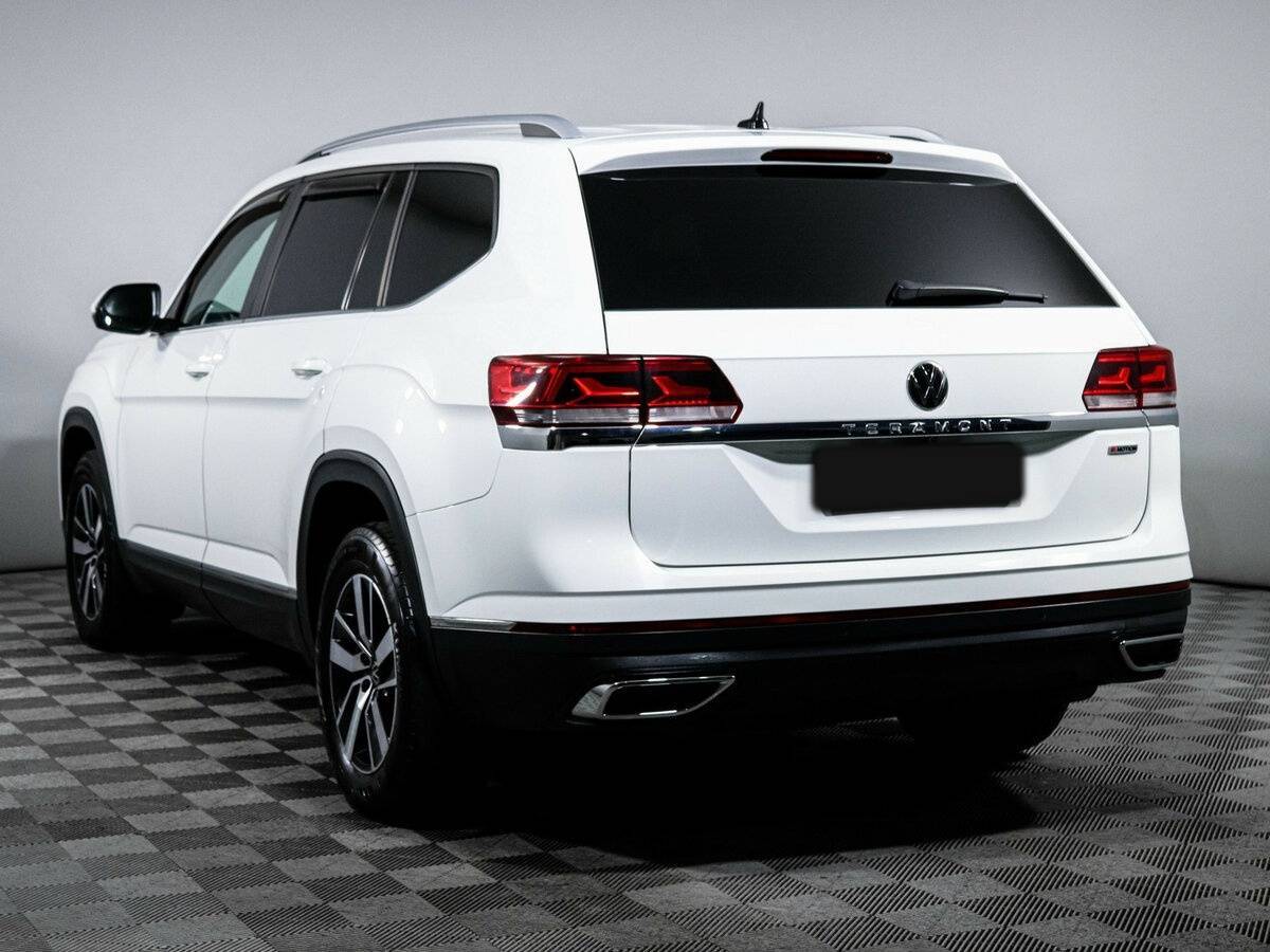 Volkswagen Teramont с пробегом — 2021 год. Фото: #6