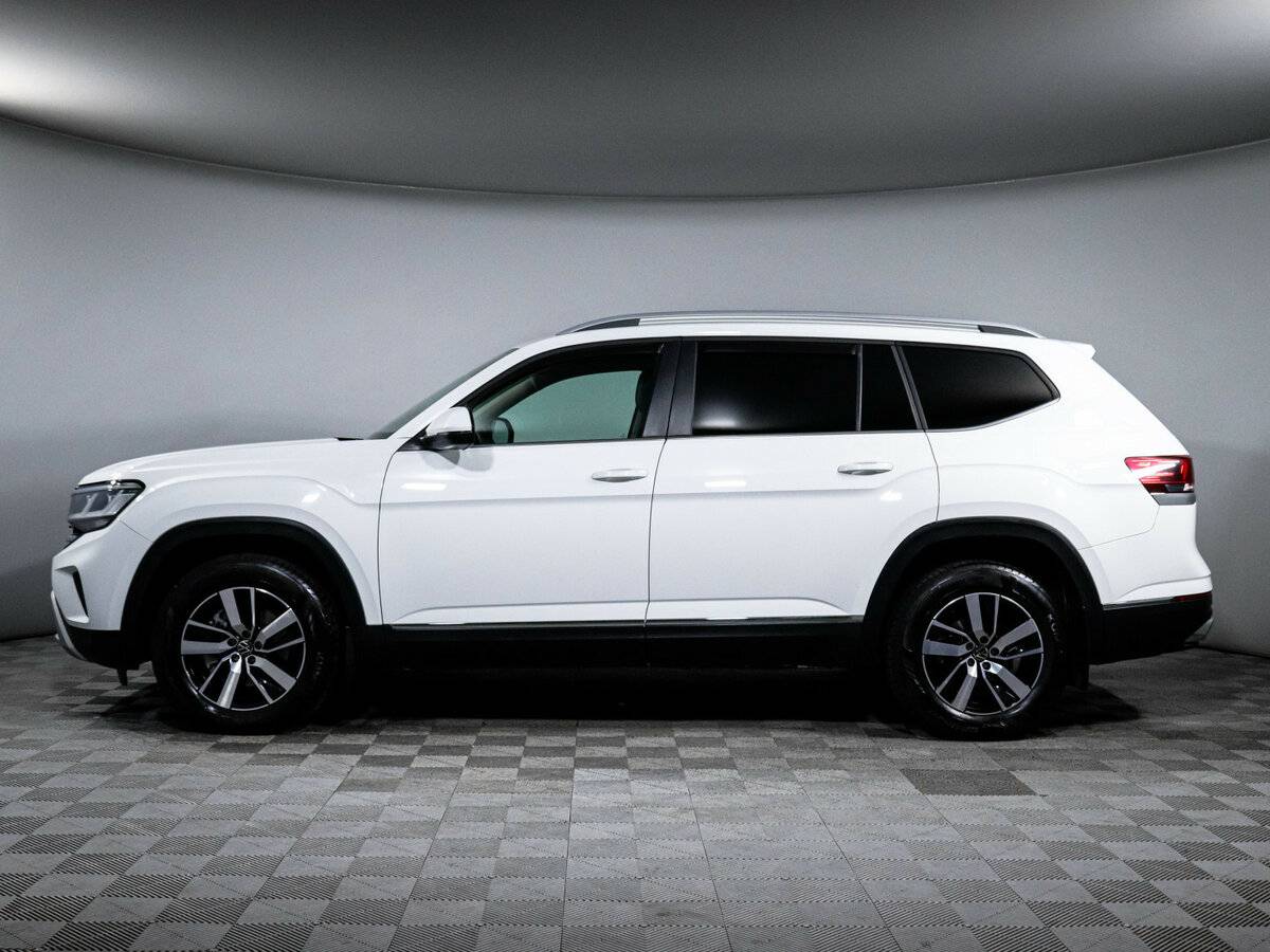 Volkswagen Teramont с пробегом — 2021 год. Фото: #7