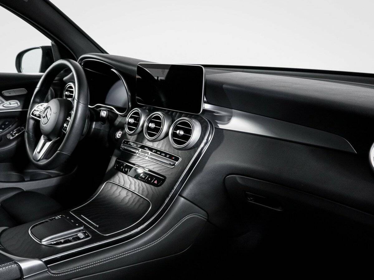 Mercedes-Benz GLC Coupe с пробегом — 2019 год. Фото: #8