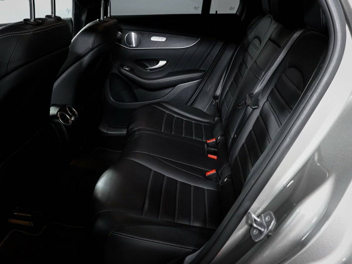 Mercedes-Benz GLC Coupe с пробегом — 2019 год. Фото: #9