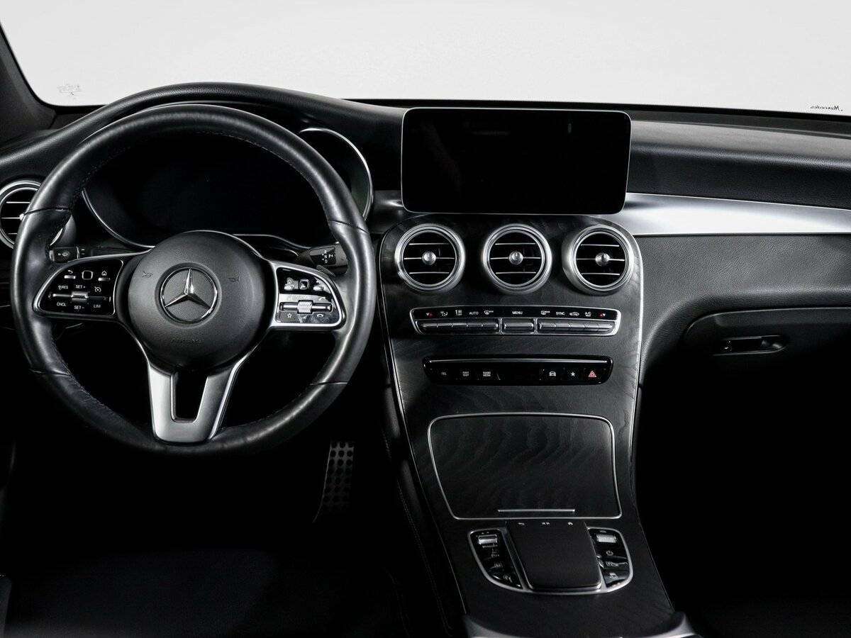 Mercedes-Benz GLC Coupe с пробегом — 2019 год. Фото: #11