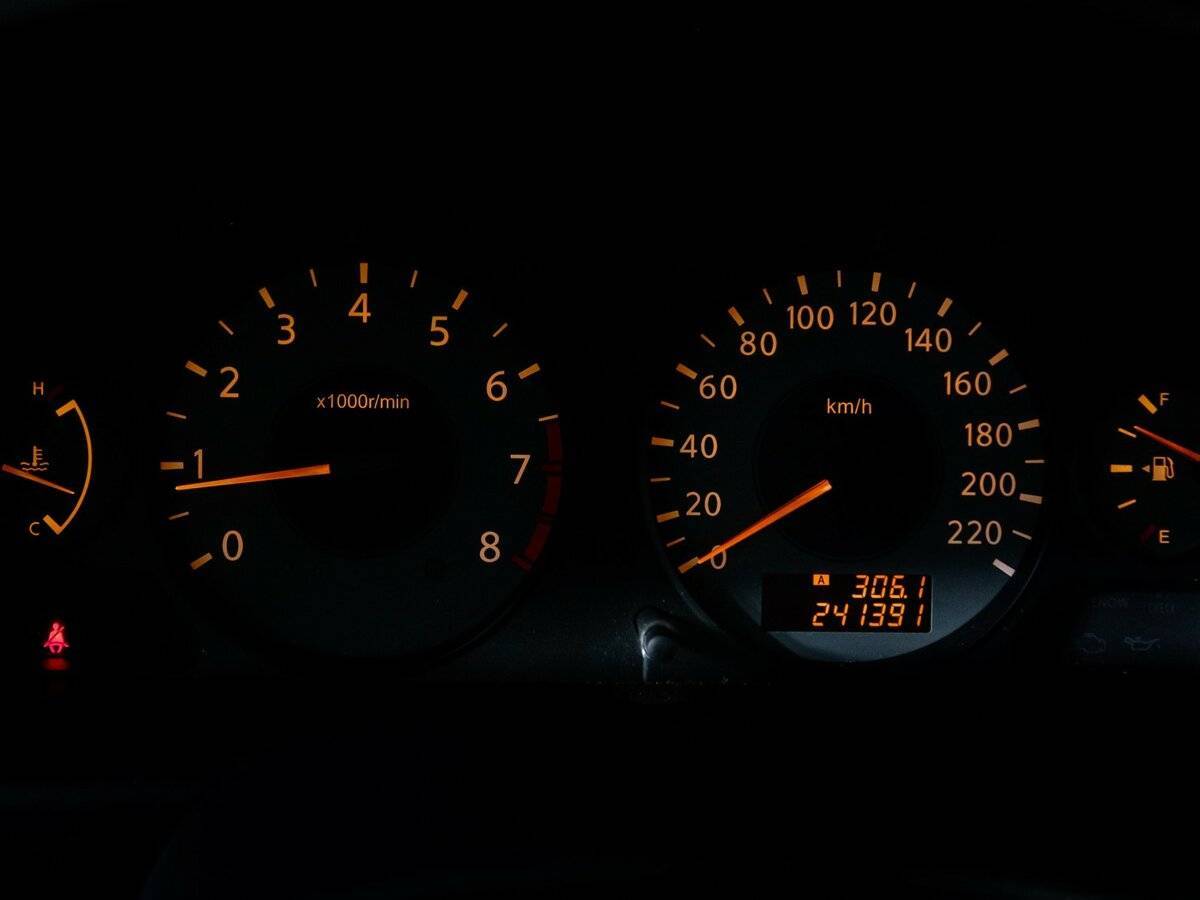 Nissan Almera Classic с пробегом — 2006 год. Фото: #10