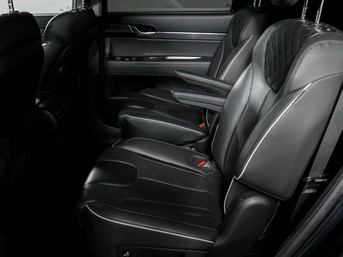 Hyundai Palisade с пробегом — 2019 год. Фото: #9