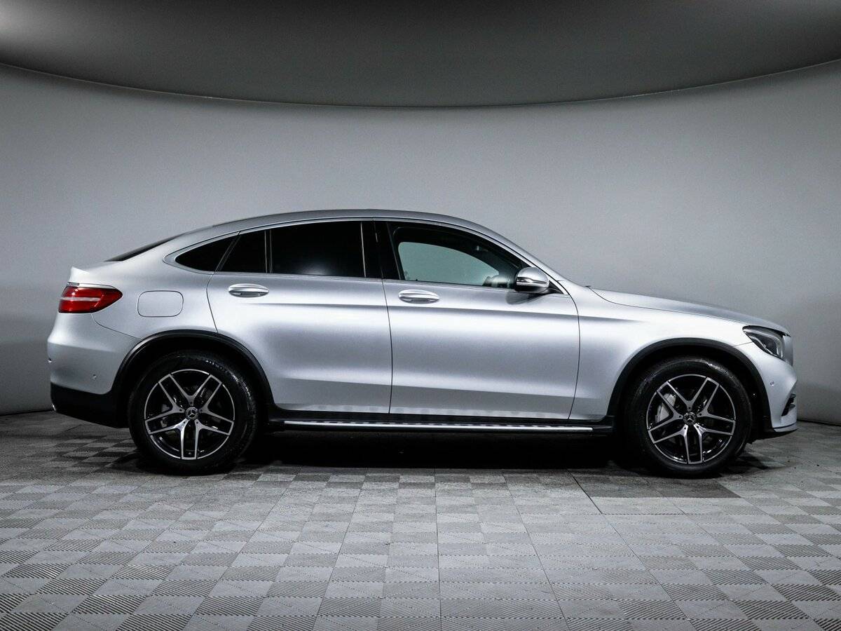 Mercedes-Benz GLC Coupe с пробегом — 2017 год. Фото: #3