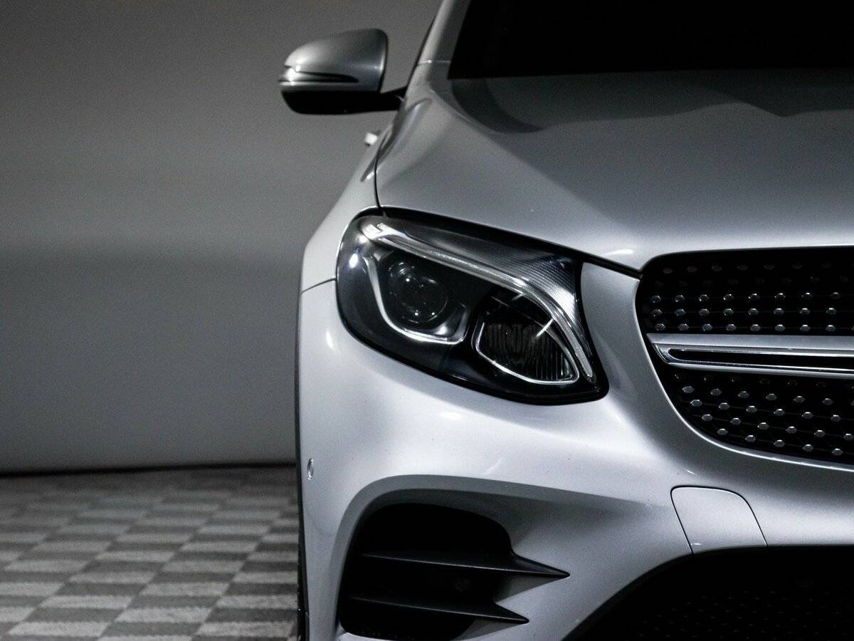 Mercedes-Benz GLC Coupe с пробегом — 2017 год. Фото: #17