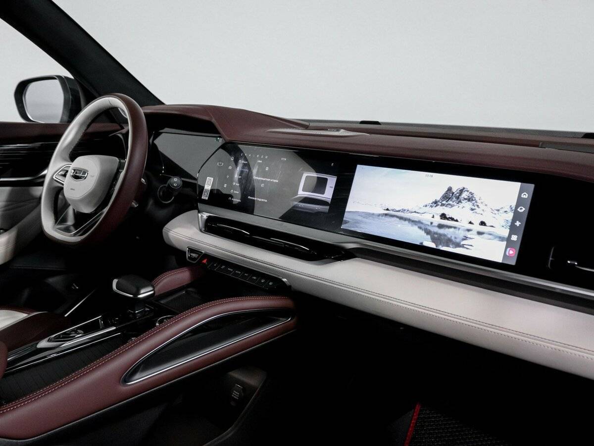 Geely Monjaro с пробегом — 2023 год. Фото: #8