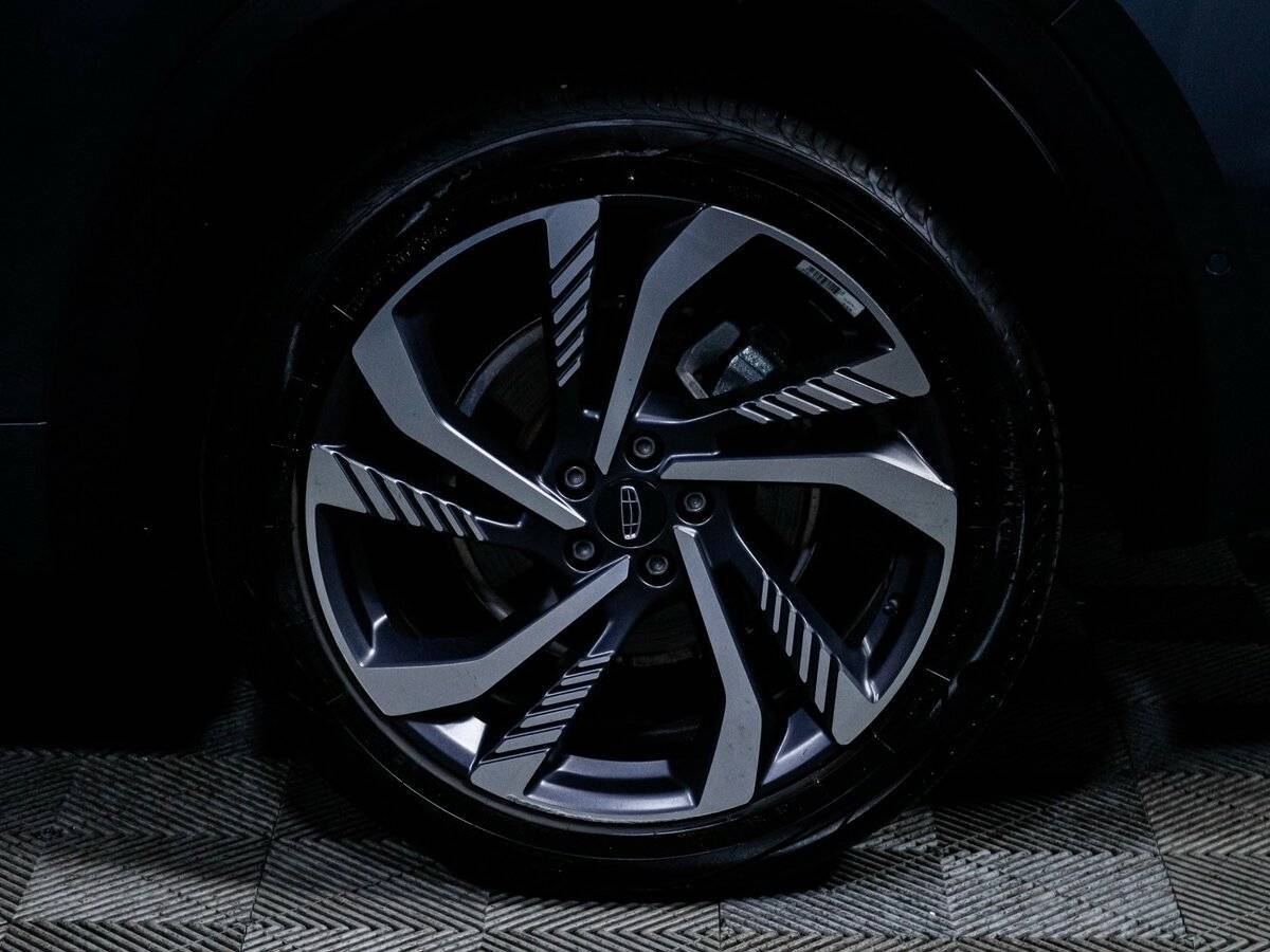 Geely Monjaro с пробегом — 2023 год. Фото: #14